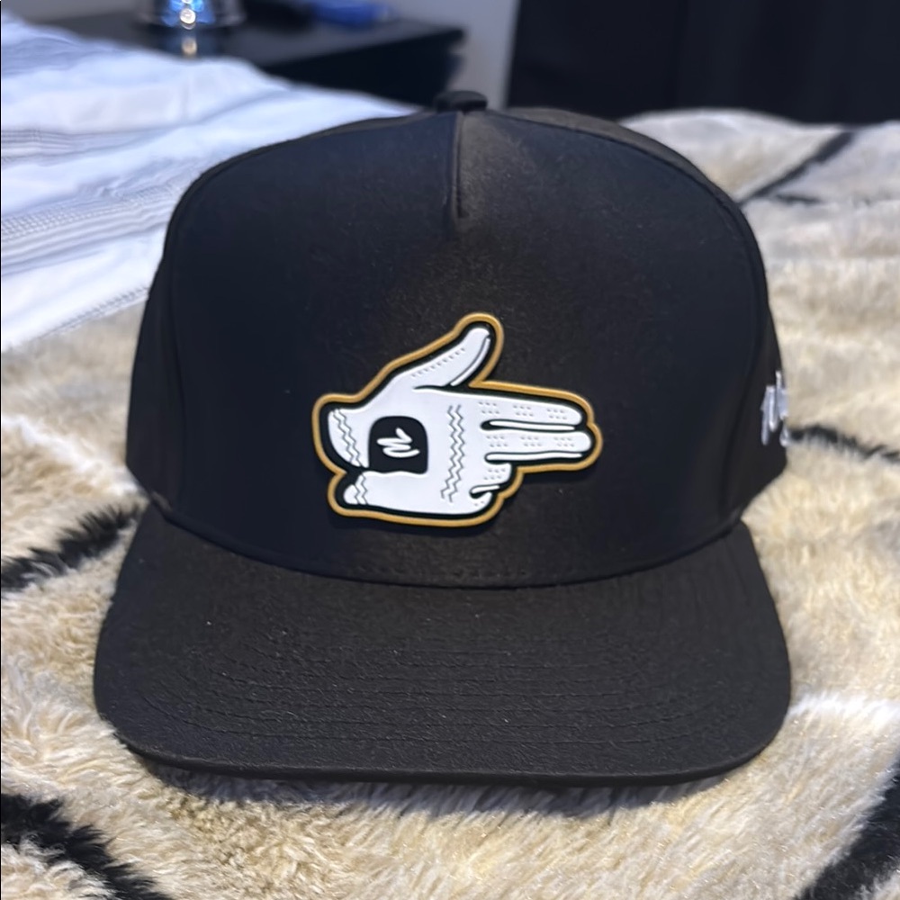 Black Waggle Golf Hat